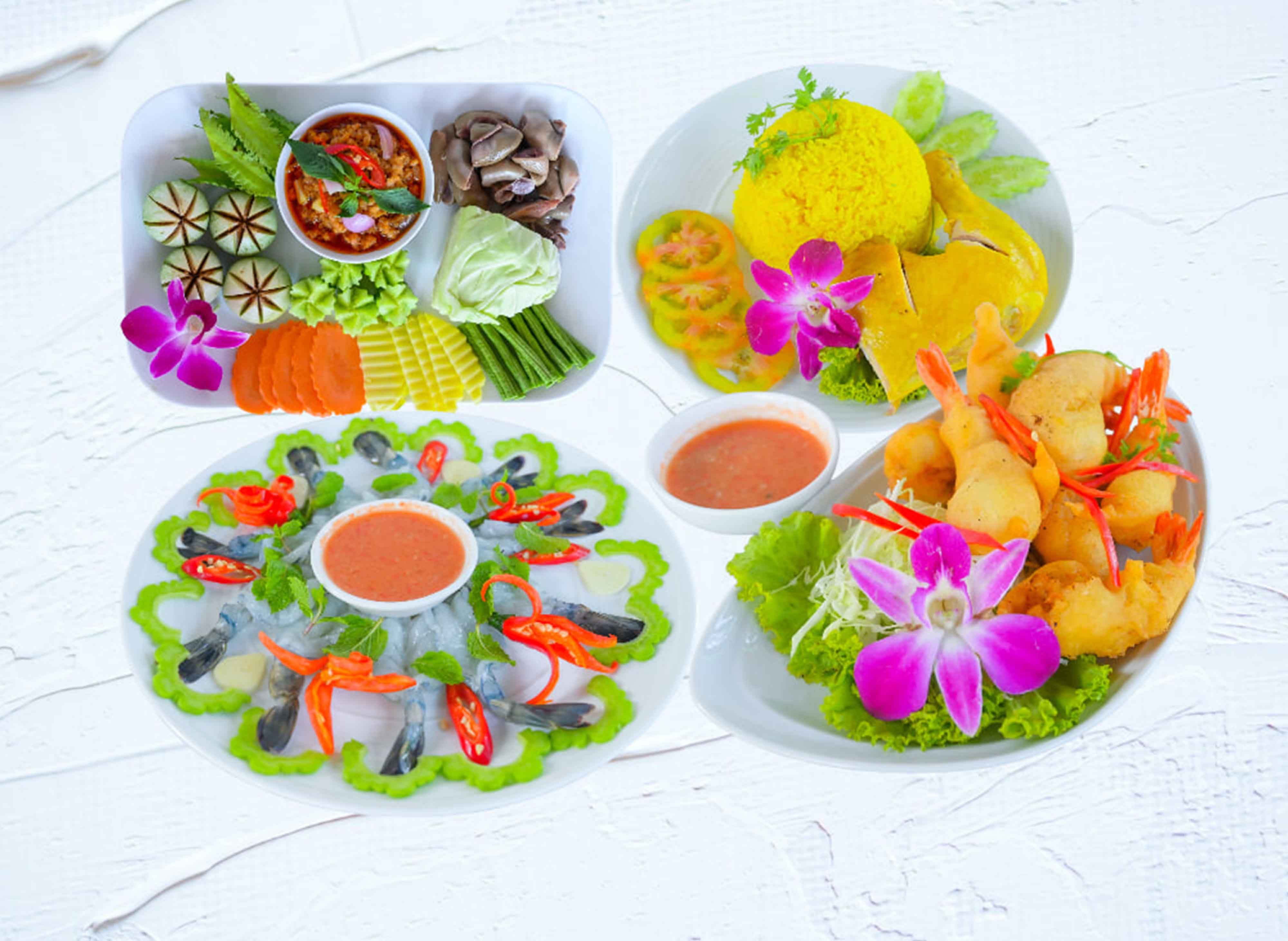 ផ្លាណឺរកាហ្វេ និង ភោជនីយដ្ឋាន (ច្យារមន) vendor logo