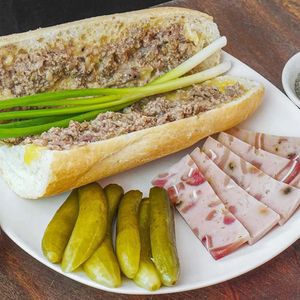 Hang Nompang Pate Chnganh Neak Poin (Borey Piphop Thmey Kamboul I) Menu ...