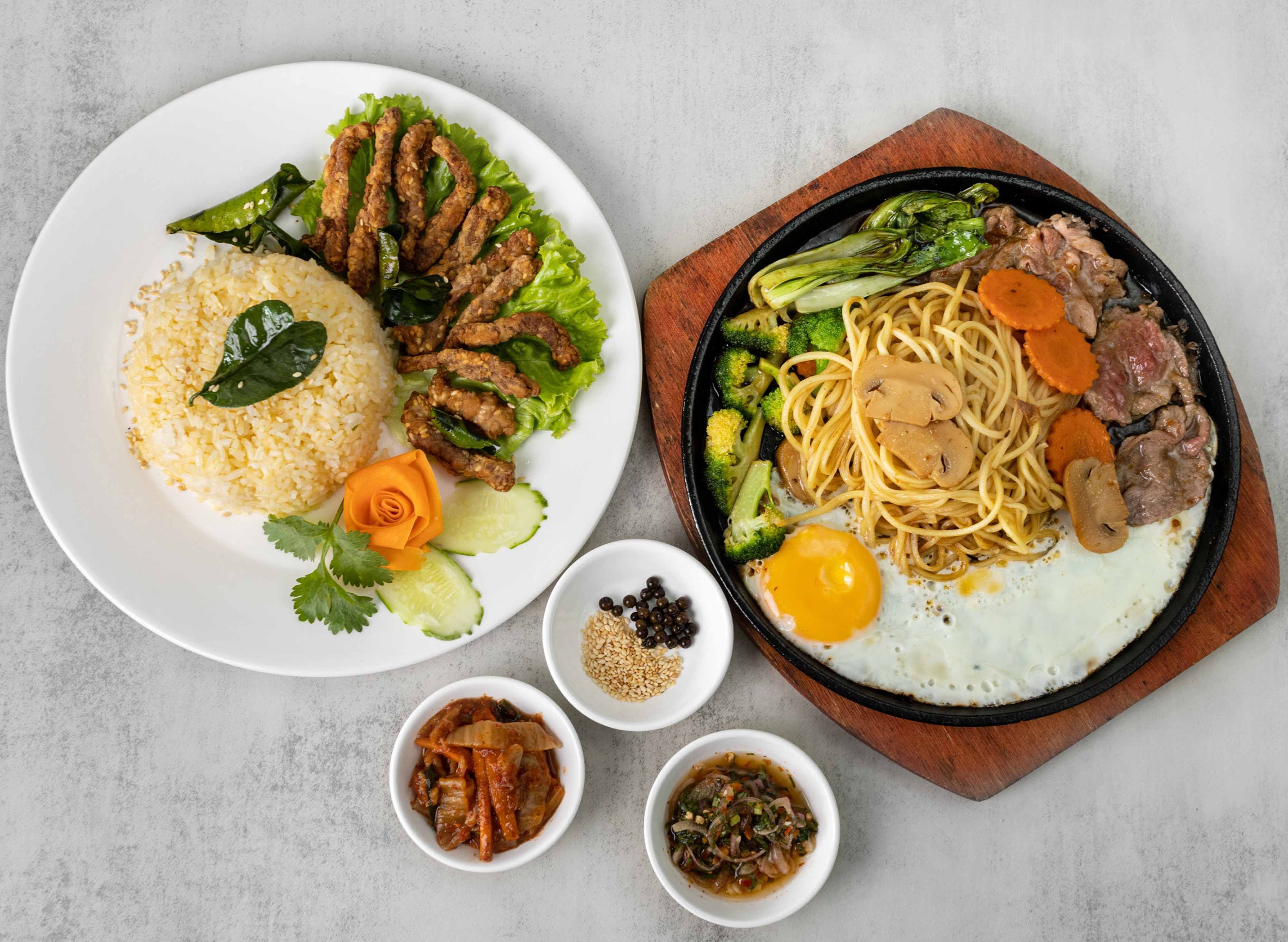 Hot Bowl Restaurant Menu Order Online on foodpanda Cambodia