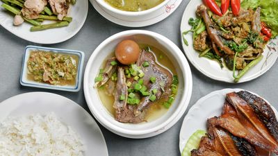 អាហារដ្ឋាន ជួបមិត្ត (ធម្មយុទ្ធ)