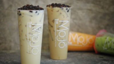 ម៉ូ​ ចូ កាហ្វេ & តែគុជ (បាត់ដំបង)