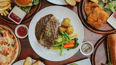 ភោជនីយដ្ឋាន និង កាហ្វេ ចាយ៉ា (បាត់ដំបង)