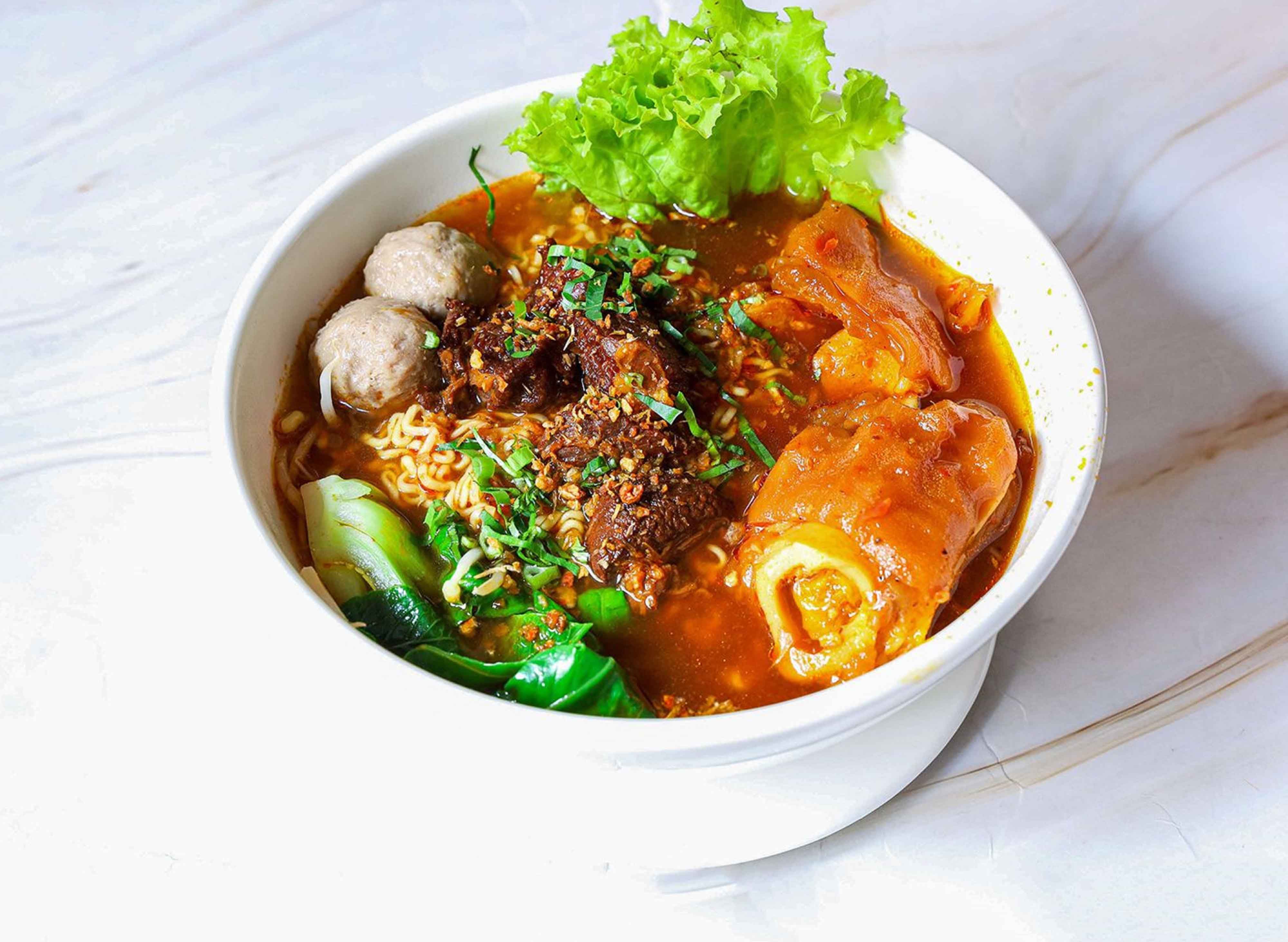 អាហារដ្ធាន វីរះ ហេងហេង (តាខ្មៅ) vendor logo