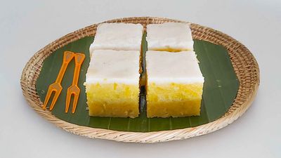 ឈីងឈីង កាហ្វេ & បង្អែម (បាវិត)