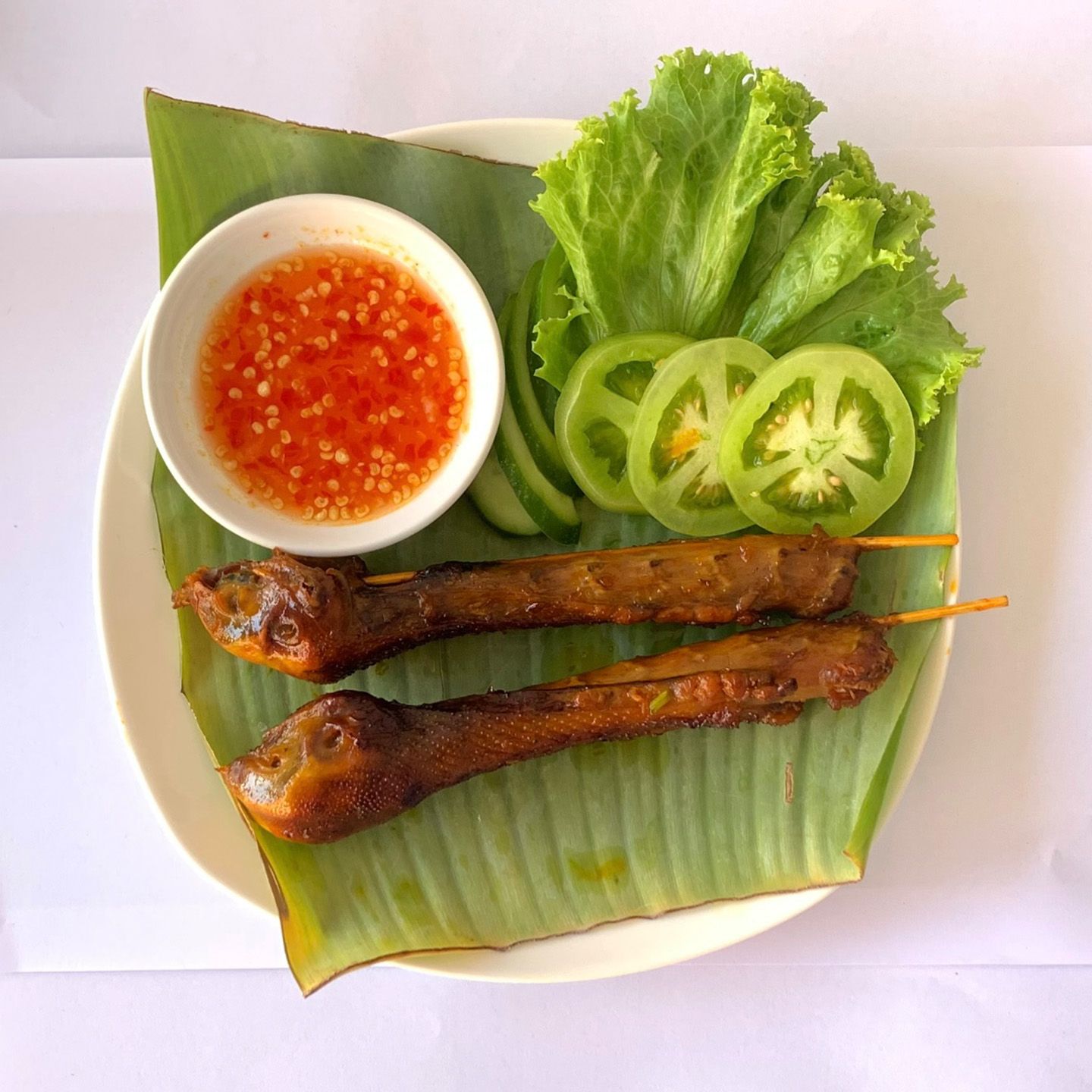 Arab haramining dumba raqslari bilan guruh pornosini tomosha qiling