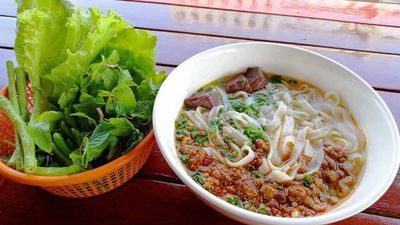 ຮ້ານ ເຂົ້າຊອຍ ໂຄ້ງໜອງບົວ