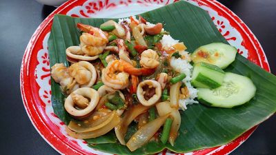 ລາດໜ້າຕະຫລາດເຂດ