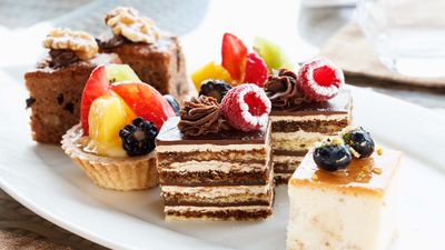 Nora Cake (ທາດຫຼວງ)