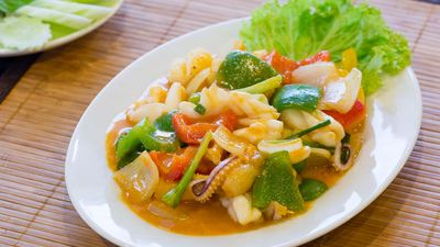 ຮ້ານ ສອງເອື້ອຍນ້ອງ ອາຫານຕາມສັ່ງ ແລະ ຕຳ