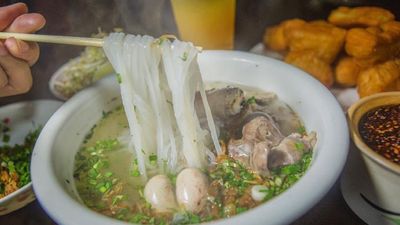 ເຂົ້າປຽກໄກ່ງວງ