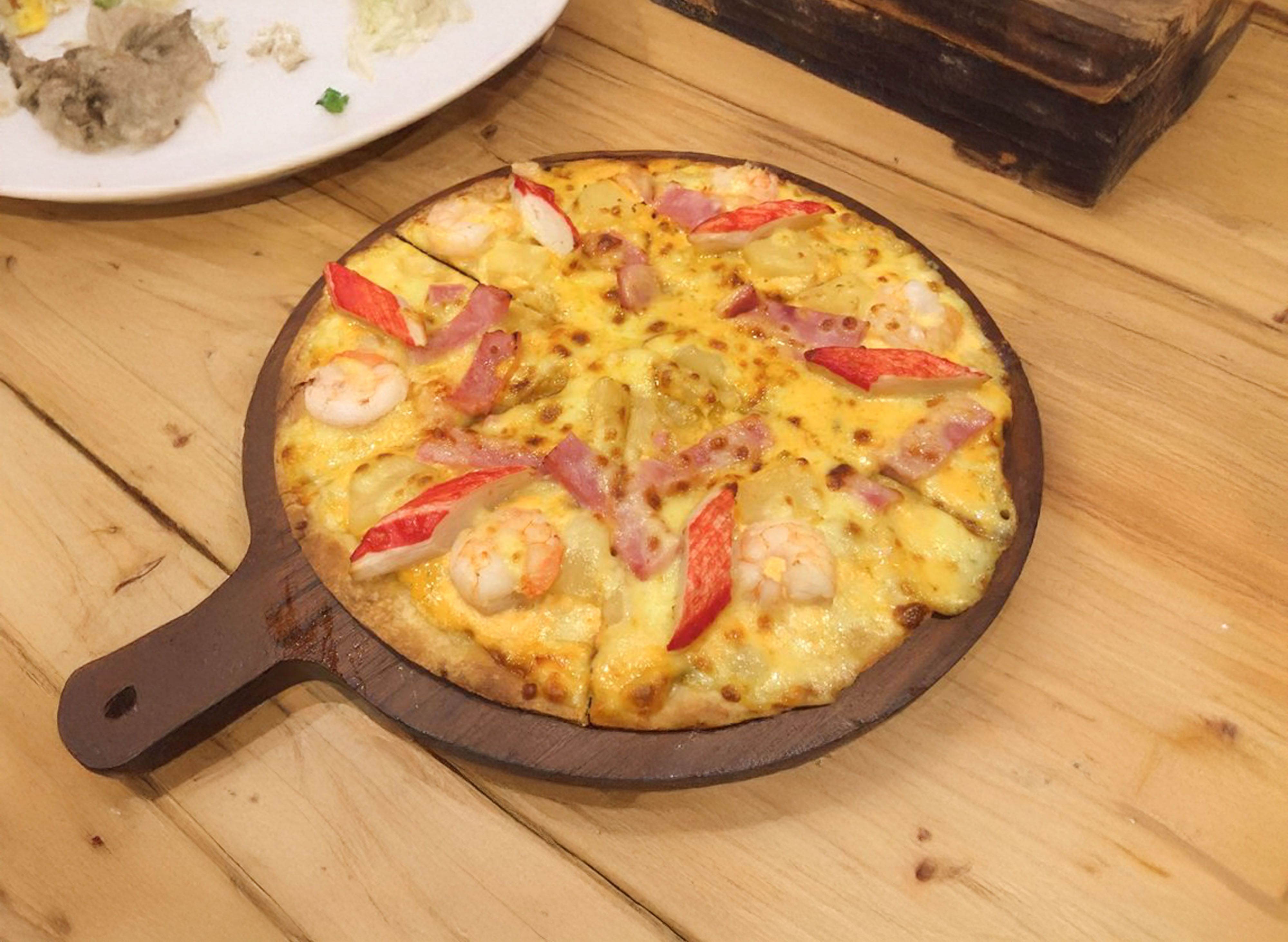 KT Pizza (ຕະຫຼາດທົ່ງຂັນຄຳ) vendor logo