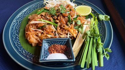 Krua Luang (ສີຫອມ)