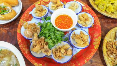 ນ້ອງກ໋ອບ ສະເຕັກ