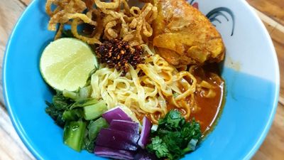 ກິນດີເຝິເຮືອໄທ ເຂົ້າຊອຍຊຽງໃຫມ່ II