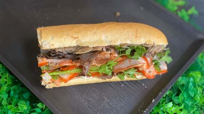 ເຂົ້າຈີ່ປ່າເຕ້ແຊບ ໃນຕຳນານ