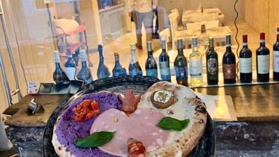Farina Pizzabar e Cafe