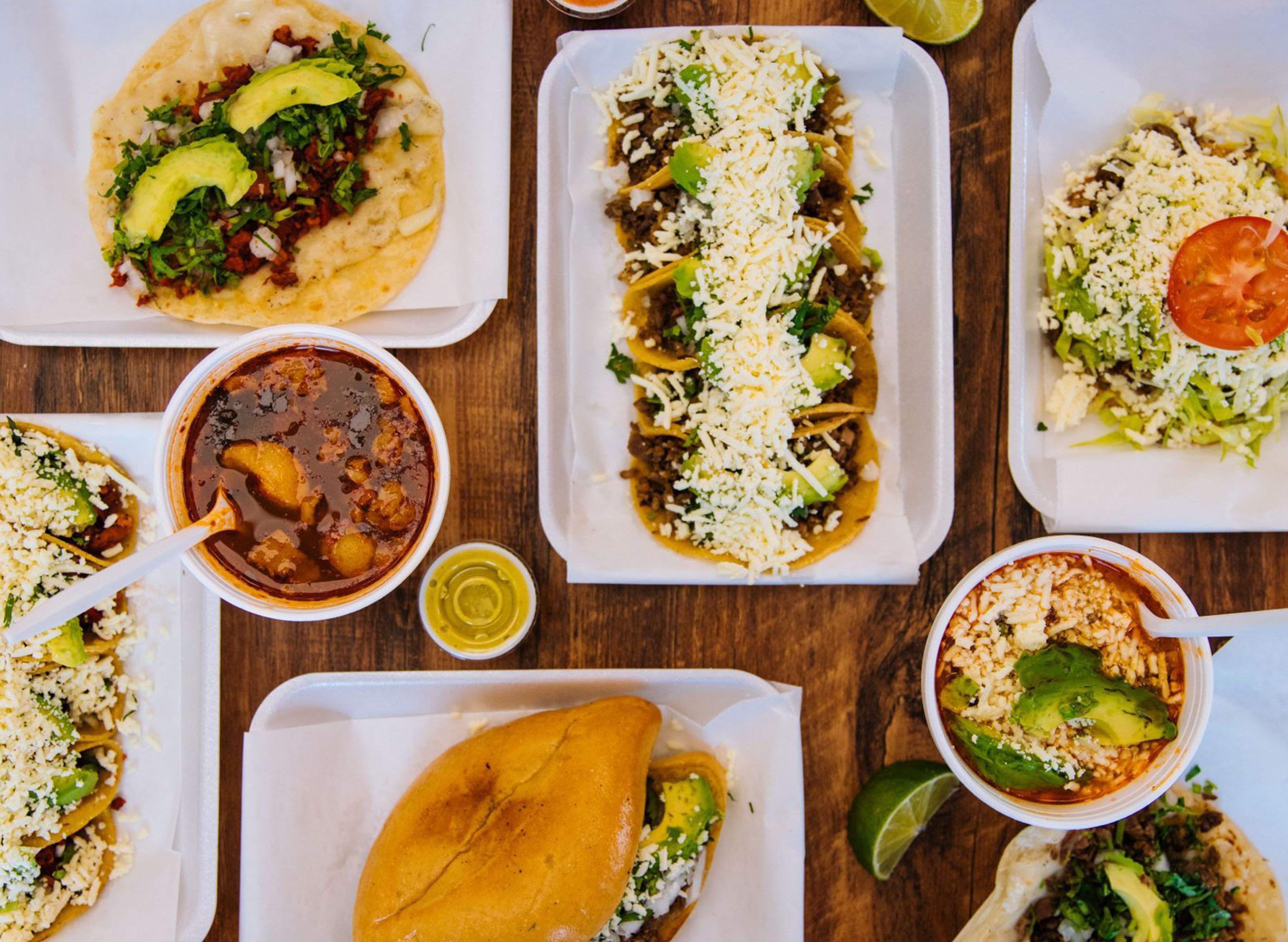 Taco Taco Food & Drinks vendor logo