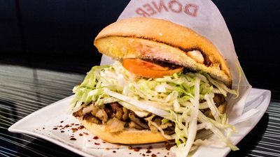 Türkis Längenfeldgasse