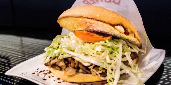 Türkis Längenfeldgasse