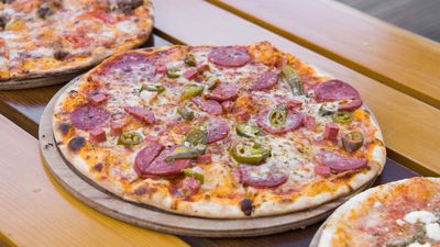 Pizza Mega