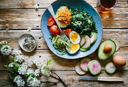 LIL Healthy eating Hot Bowls & Organic Burger