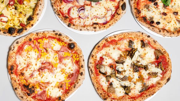 La Vita Neapolitanische Pizzeria