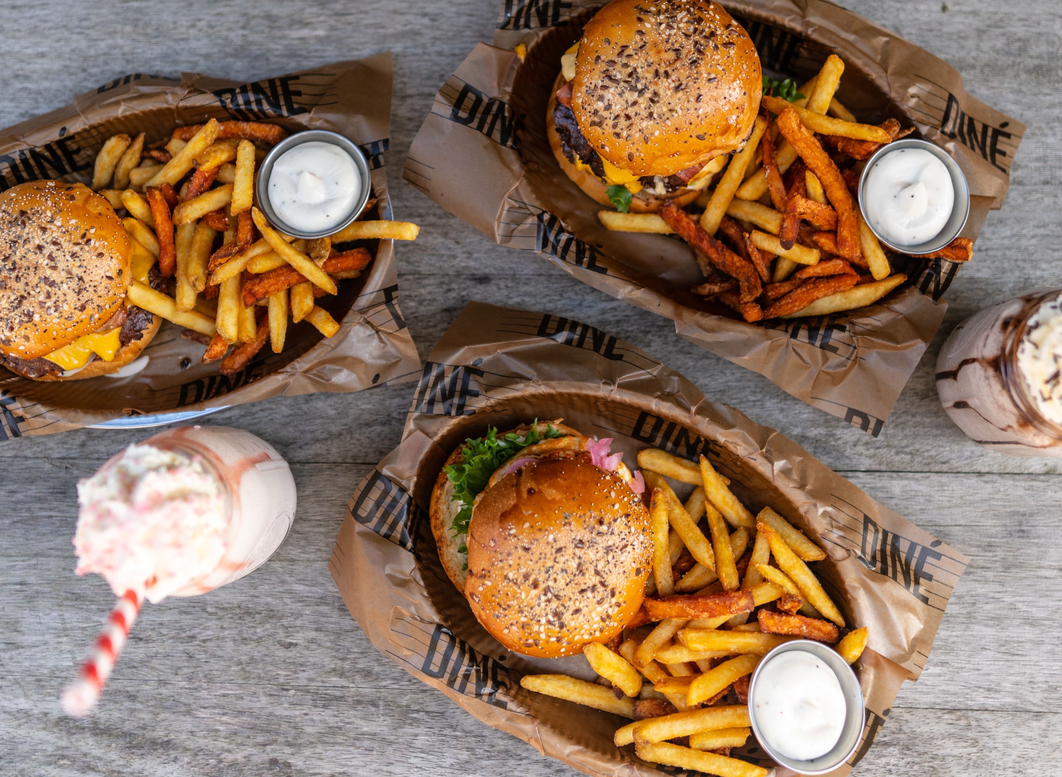 KIWI Restaurant Vöcklabruck Lieferservice & Speisekarte foodora.at