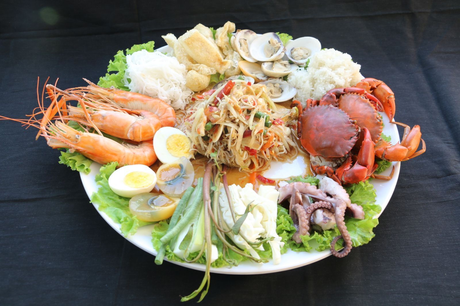 Siam Salad Thai Food vendor logo