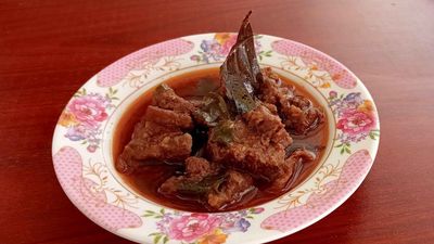 ကျော်ကြီး ဇလုံထမင်းဆိုင် (Kamayut)