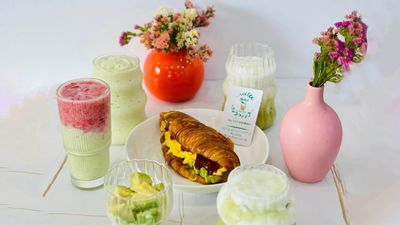Midori Juice Bar (မဟာအောင်မြေ)