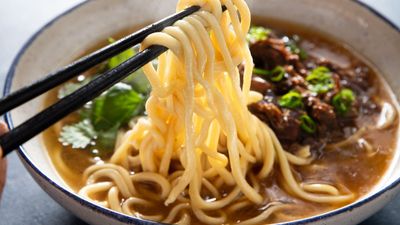 နန့်ခမ်း မိသားစု Shan Noodle