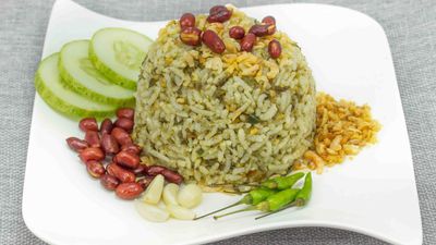 ရွှေ စားဖွယ်စုံ