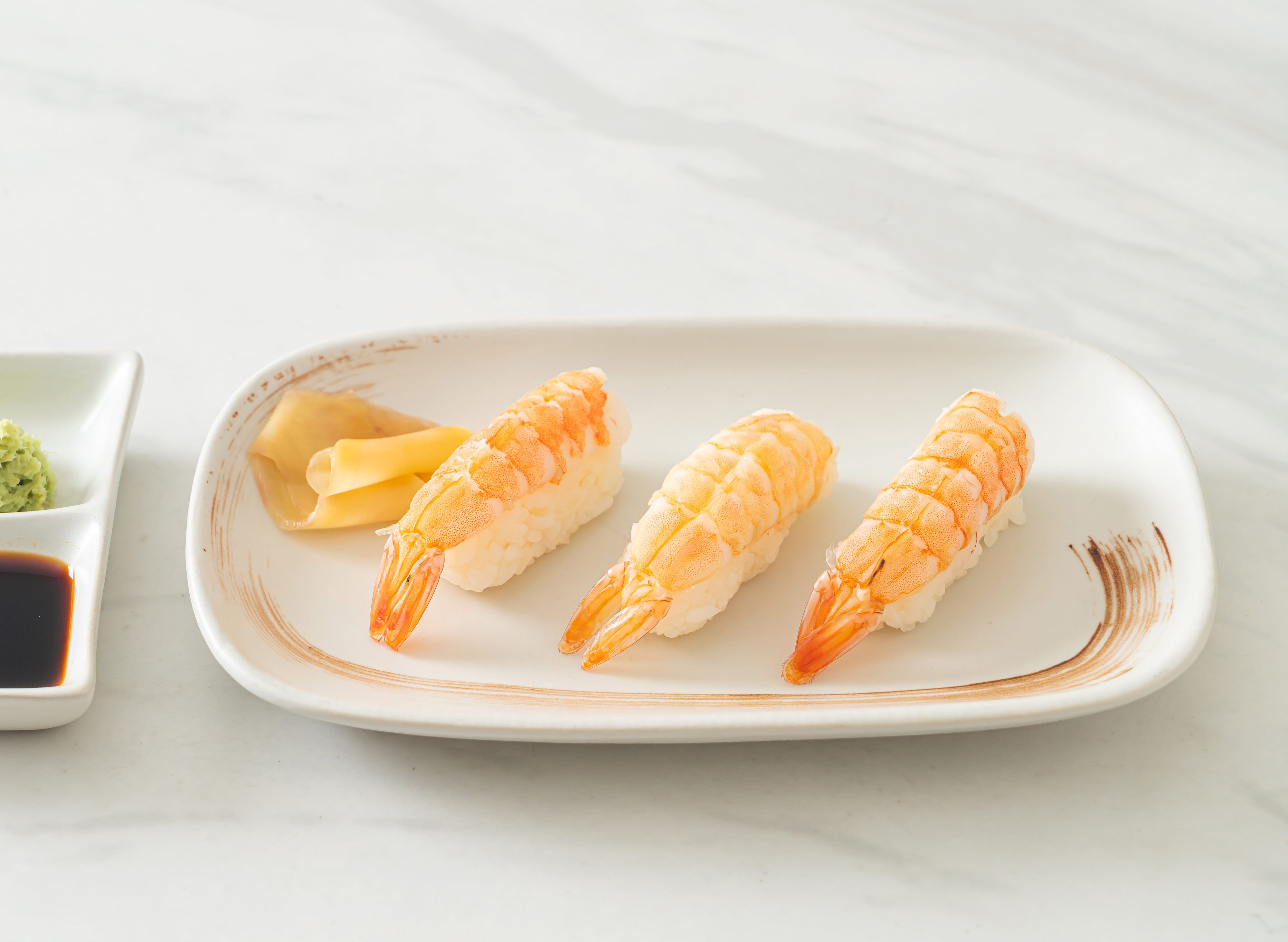အောင်ဧကရီ Sushi & Food vendor logo