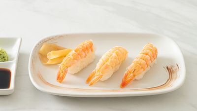 အောင်ဧကရီ  Sushi & Food