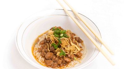 Ingyinn Seesar Shan Noodle