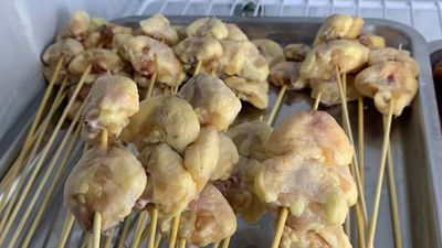 LT BBQ  လောက်ထင်သံပြားအကင်ဆိုင်