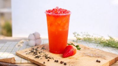The 90's Milk Tea (ချမ်းအေးသာစံ)