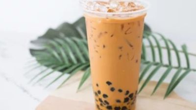 Yummy°C Food & Drink (အောင်မြေသာစံ)