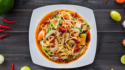 ချဥ်ငံစပ် Food and Drink
