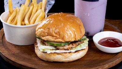 AC Bubble Tea & Snacks (သင်္ကန်းကျွန်း)