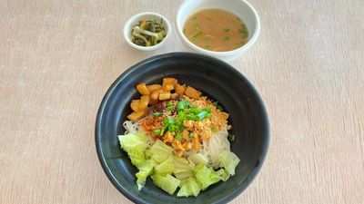 ရွှေနမ္မတူ ရှမ်းခေါက်ဆွဲ