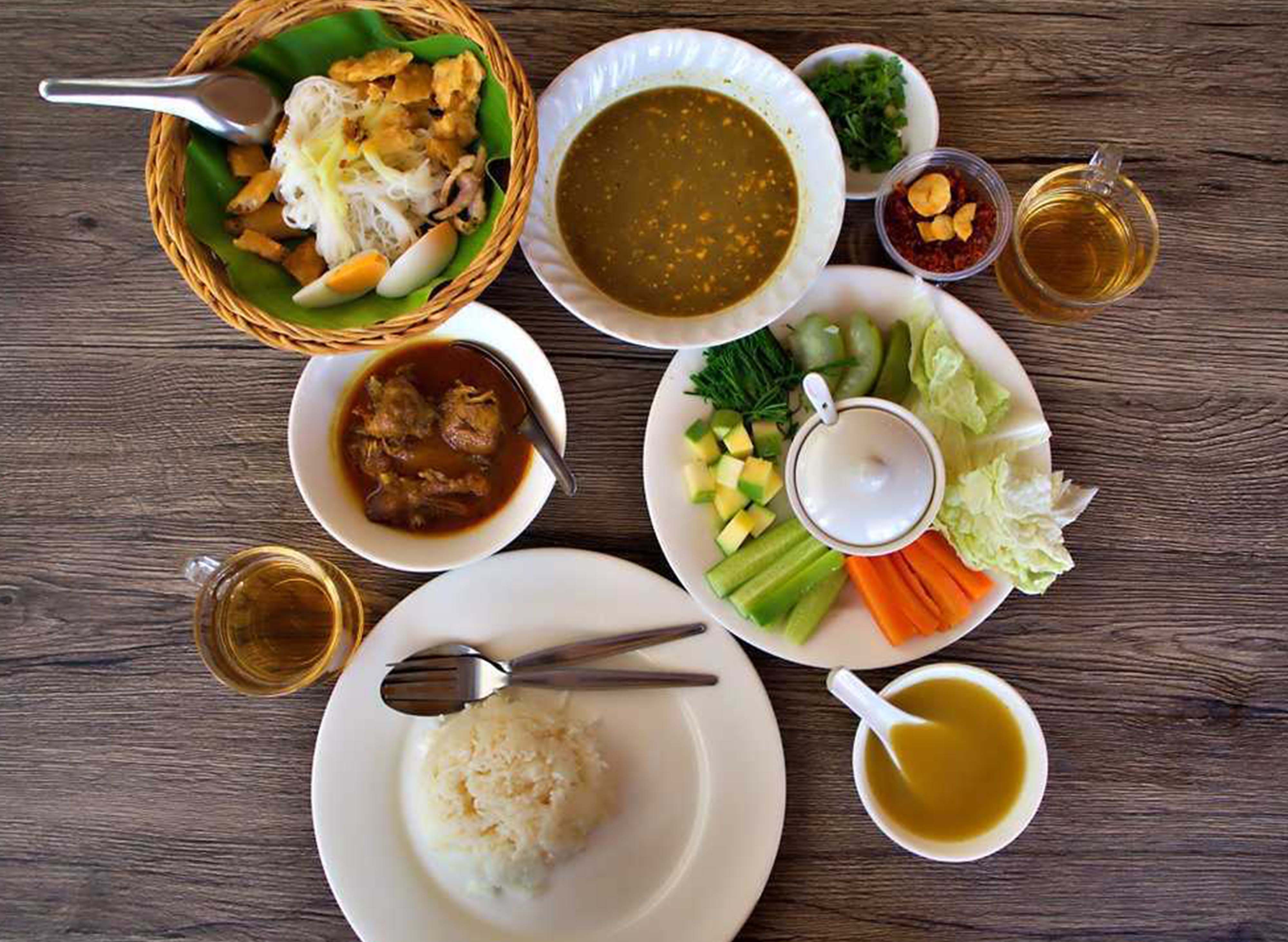 လုံမလေး-မြန်မာထမင်းဆိုင် vendor logo