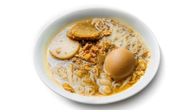 မော်လမြိုင်အန်တီဘုတ် ရေစိမ်မုန့်ဟင်းခါး (South Okkalapa)