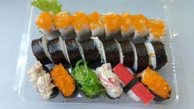 Lucky Sushi (Kyauk Myaung)