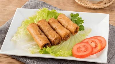ကောလင်းခေါက်ဆွဲကြော် By Plant House