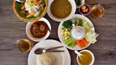 Danuphyu Daw Saw Yee (သုမင်္ဂလာ)