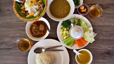 ကြာငါးခိုင် ထမင်းဆိုင် (Ottarathiri)