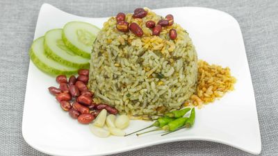 Win Win Rakhine Mont Ti and Seafood (South Okkalapa)