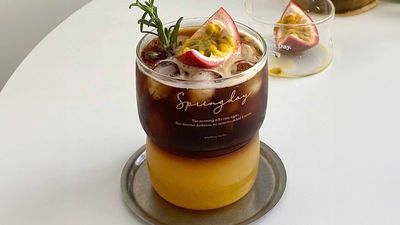 Bean & Bloom Cafe (ချမ်းအေးသာစံ)