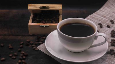 Burgundy Hills Café & Lounge